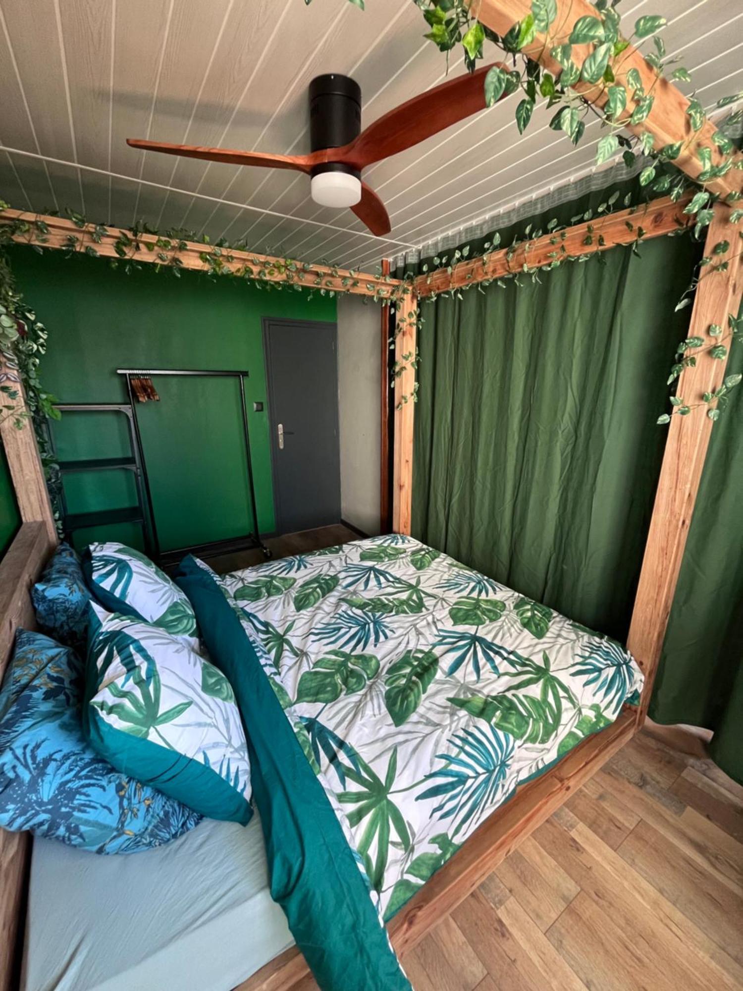 Oasis Tropical & Sauna Saint-Hilaire-de-Riez Bagian luar foto