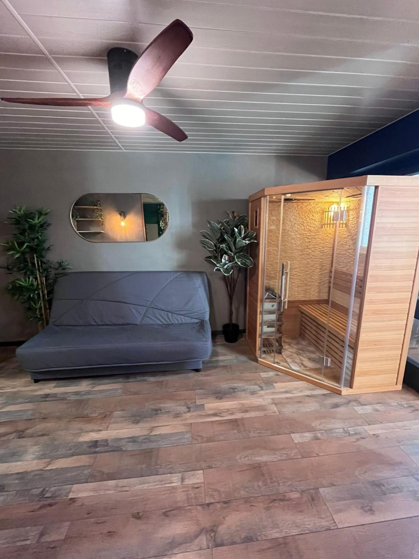 Oasis Tropical & Sauna Saint-Hilaire-de-Riez Bagian luar foto